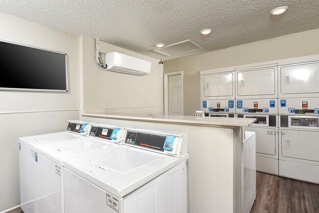Laundry Center