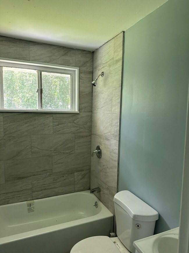 Photo - 755 Forest Ave