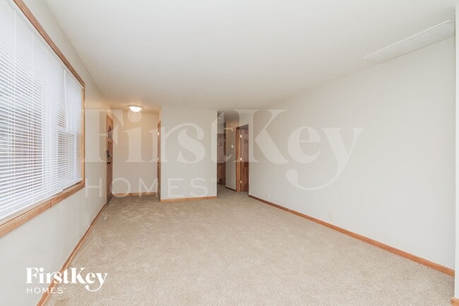 Photo - 422 Granville Ave