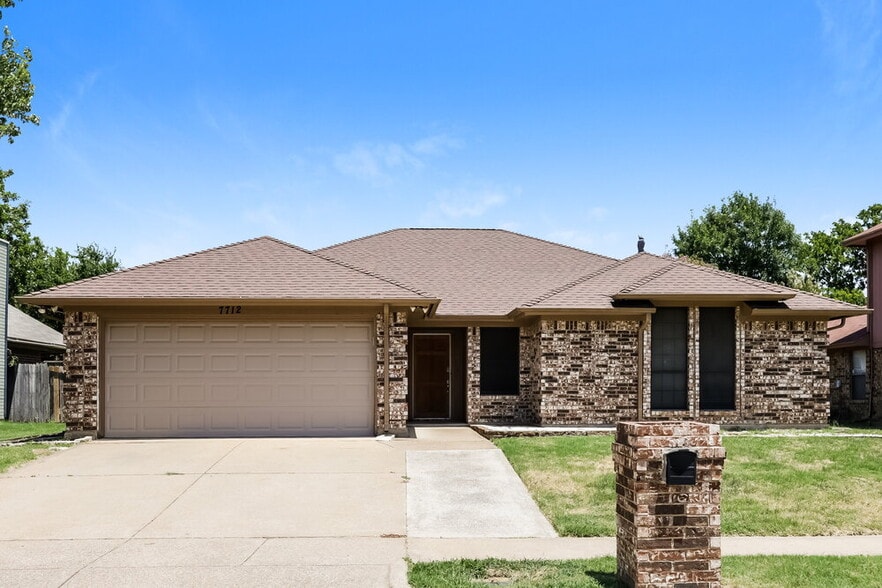 7712 Partridge Dr