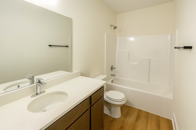 Photo - 3803/05 Bluelake Unit 3805 Bluelake