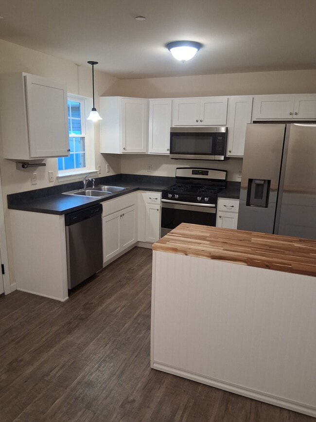 629 Byler Cir