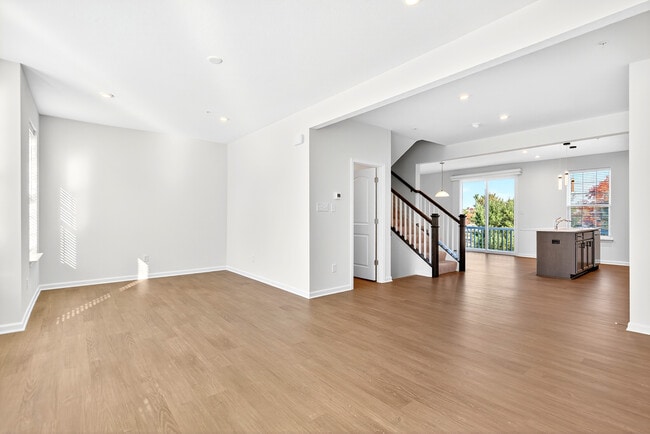 600 Dana Dr