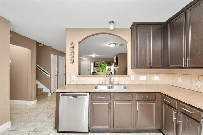 Photo - 1215 Lavender Shade Ct