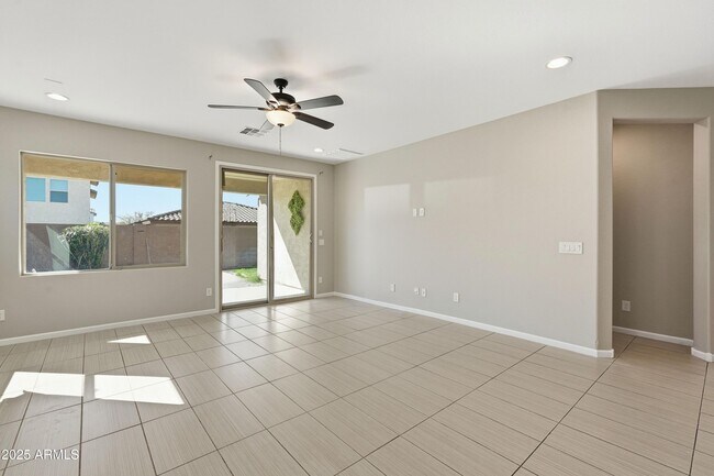 Photo - 26130 N 121st Ave