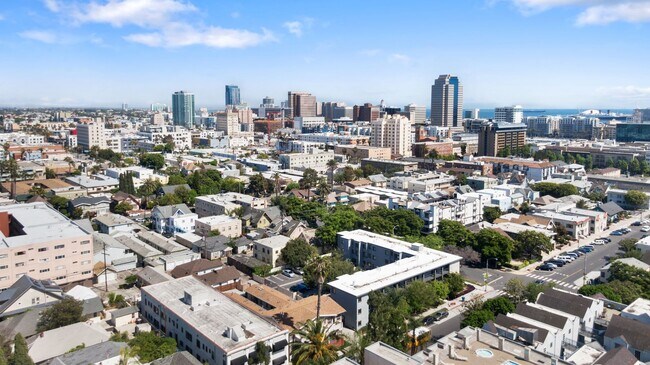 Photo - 526 Magnolia Avenue