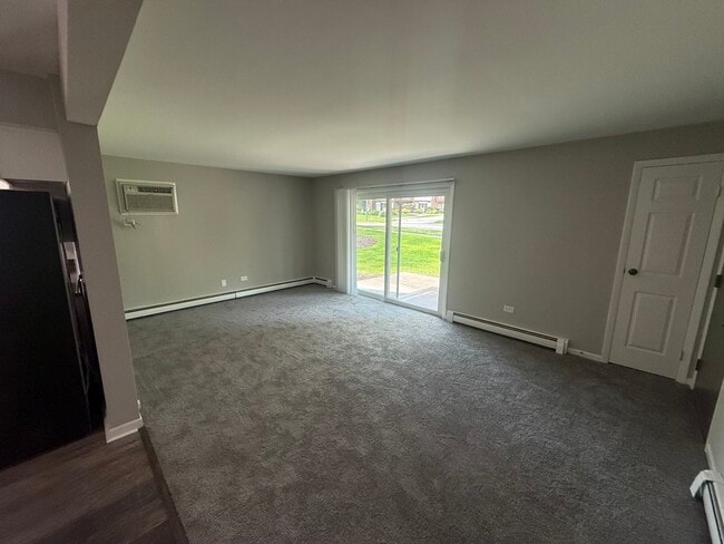Photo - 1110 Chalet Dr Unit 104