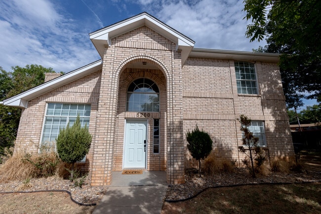 Photo - 5200 Pebblestone Dr House
