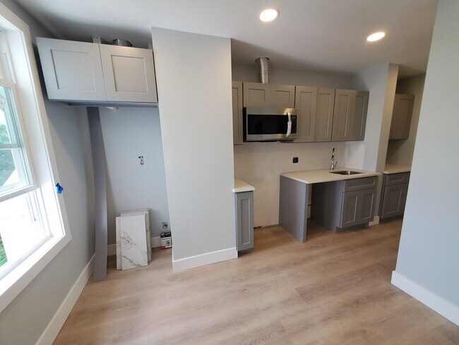 Photo - 31 Faywood Ave Unidad U1