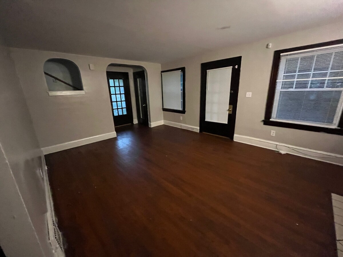 Photo - 3930 Delmore Rd