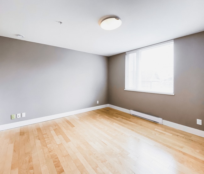 Photo - Bennett House