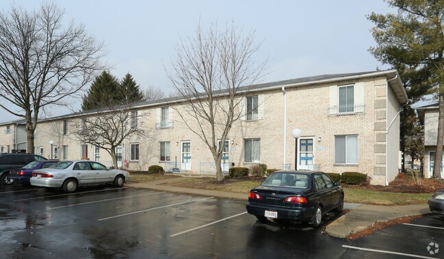 Maple Canyon Village Apartments - Maple Canyon Village Apartments