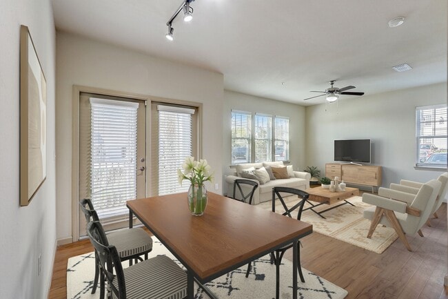 Photo - Vista at Lost Lake