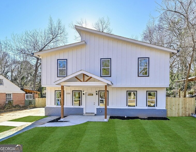 Photo - 1794 Tiger Flowers Dr NW