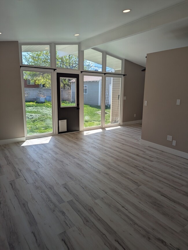 Photo - 8173 S Adams St