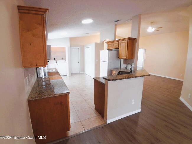 Photo - 660 Wickham Lakes Dr
