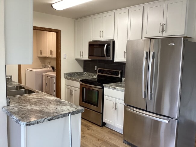 Photo - 2305 Parmenter St Unit Apt