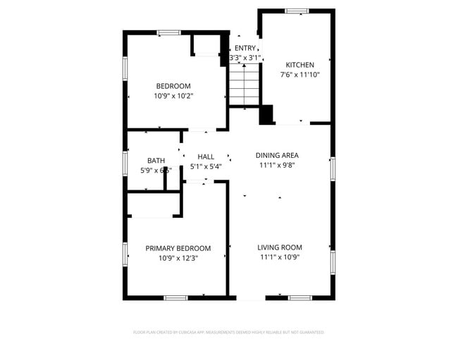 Photo - Cute house, great location, move in and make it your home!