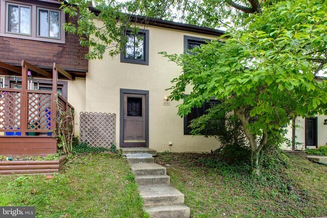 5461 Enberend Terrace