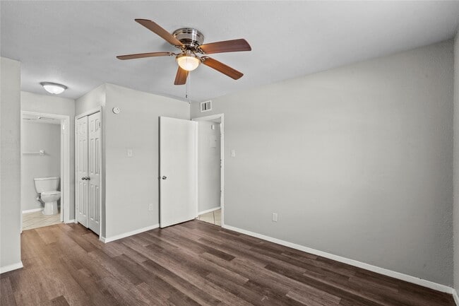 Photo - 2202 16th Ave N