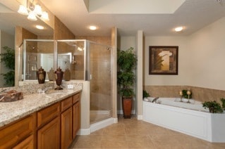 Photo - Condominium with upgrades and lake views available for rent! Unit 505