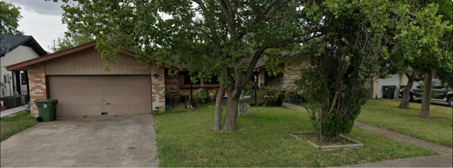Building Photo - 414 W Cowan Terrace Rental