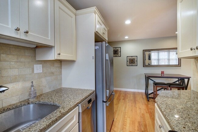 Photo - 33 Lennon Ct Unit 35