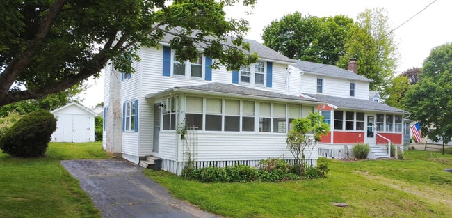 Photo - 31 Meriden Rd