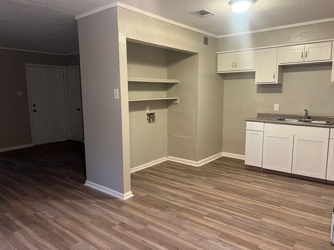 Photo - 62 Harvard Rd