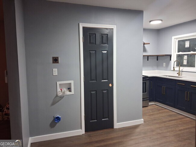 Photo - 107b Parkview Dr