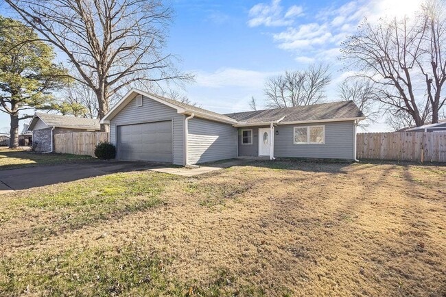 Photo - 2607 NE Walker St