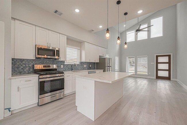 Photo - 9204 Buffum St