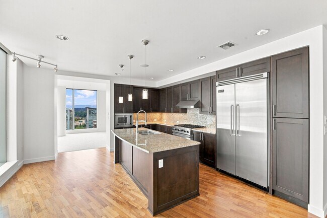 10650 NE 9th Pl Unit 2526