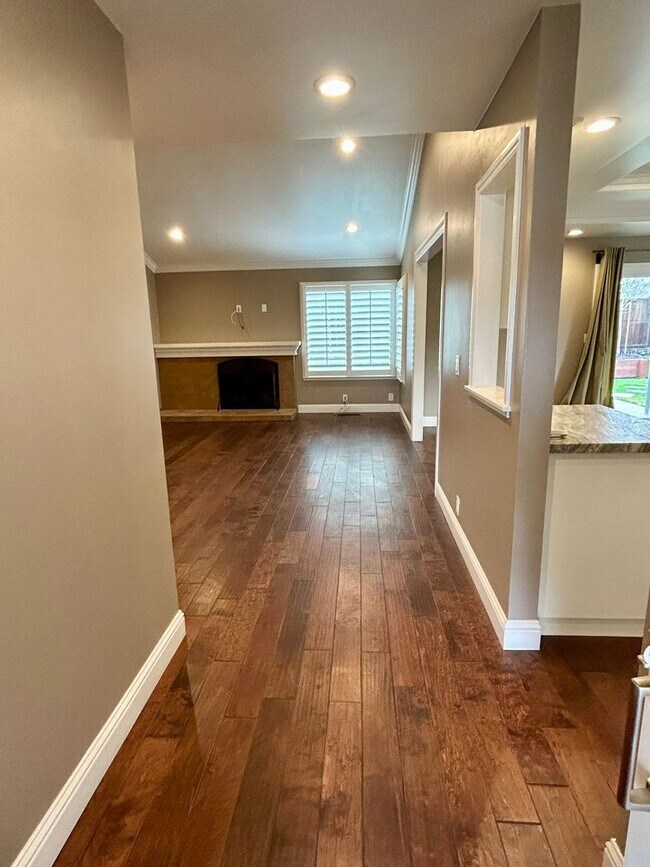 Photo - Clean & sharp San Ramon home for lease