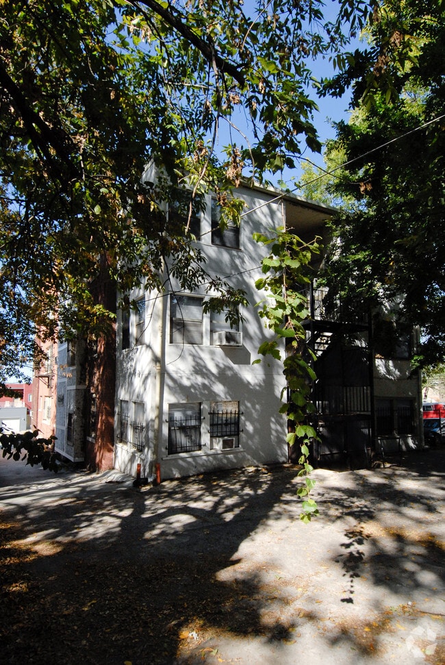 Photo - Highland Apartments/AC Equity, LLC