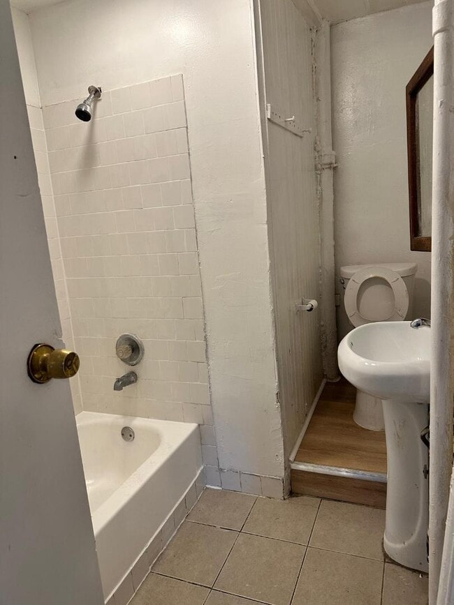 Photo - 273 Washington St