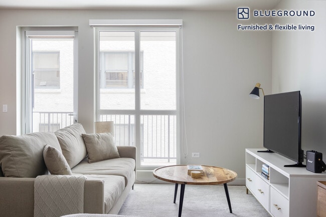 Photo - 1818 N Cherokee Ave Unidad FL3-ID1199