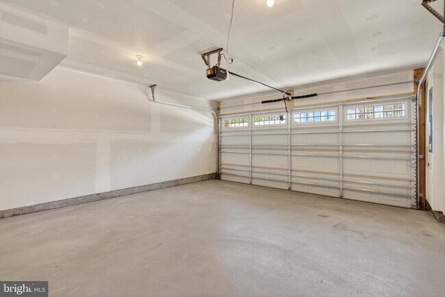 Photo - 7118 Bighorn Rd