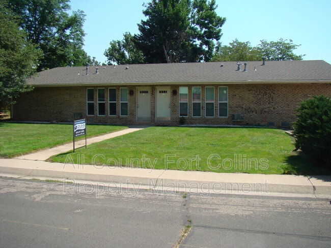 Building Photo - 1730 Pecan St Unit A