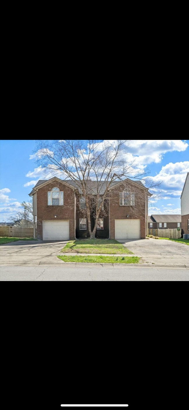 Photo - 531 Big Bear Ln Townhome
