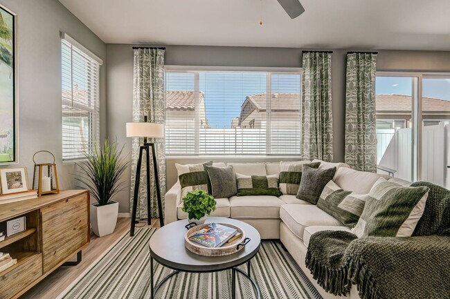 Villas Goodyear apartments — community photo