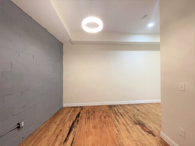 Photo - 62 Pleasant St