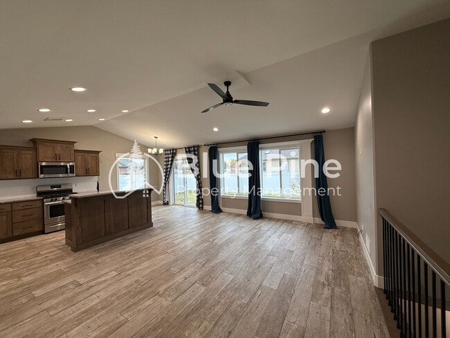 Photo - 3755 Harrington Rd