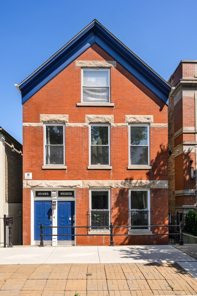 Building Photo - 1933 N Winchester Ave Unit 2R