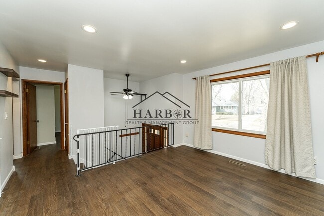 Photo - 3510 19th Ave NW