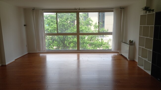 Photo - 922 24th St NW Unit 718