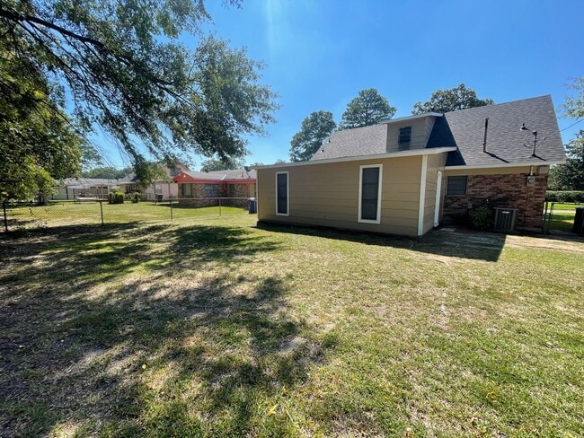 Photo - Spacious Inside & Out