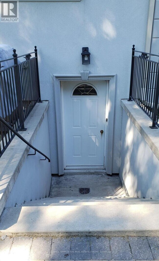 Photo - 53 Meadowview Ave