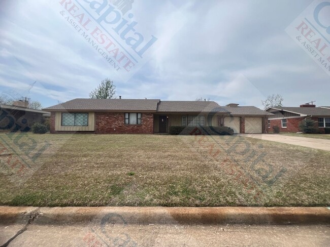 Building Photo - Spacious Home With Classic Charm