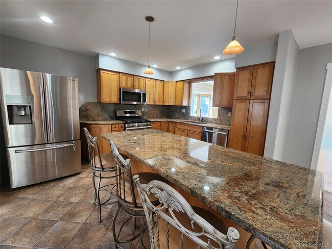 Photo - 373 Ehrhardt Rd